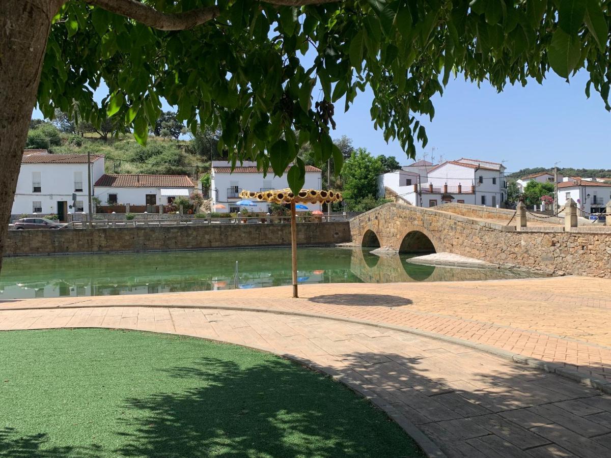Casa Rural Nacimiento Del Hueznar - Tomillo 17 San Nicolás del Puerto Kültér fotó